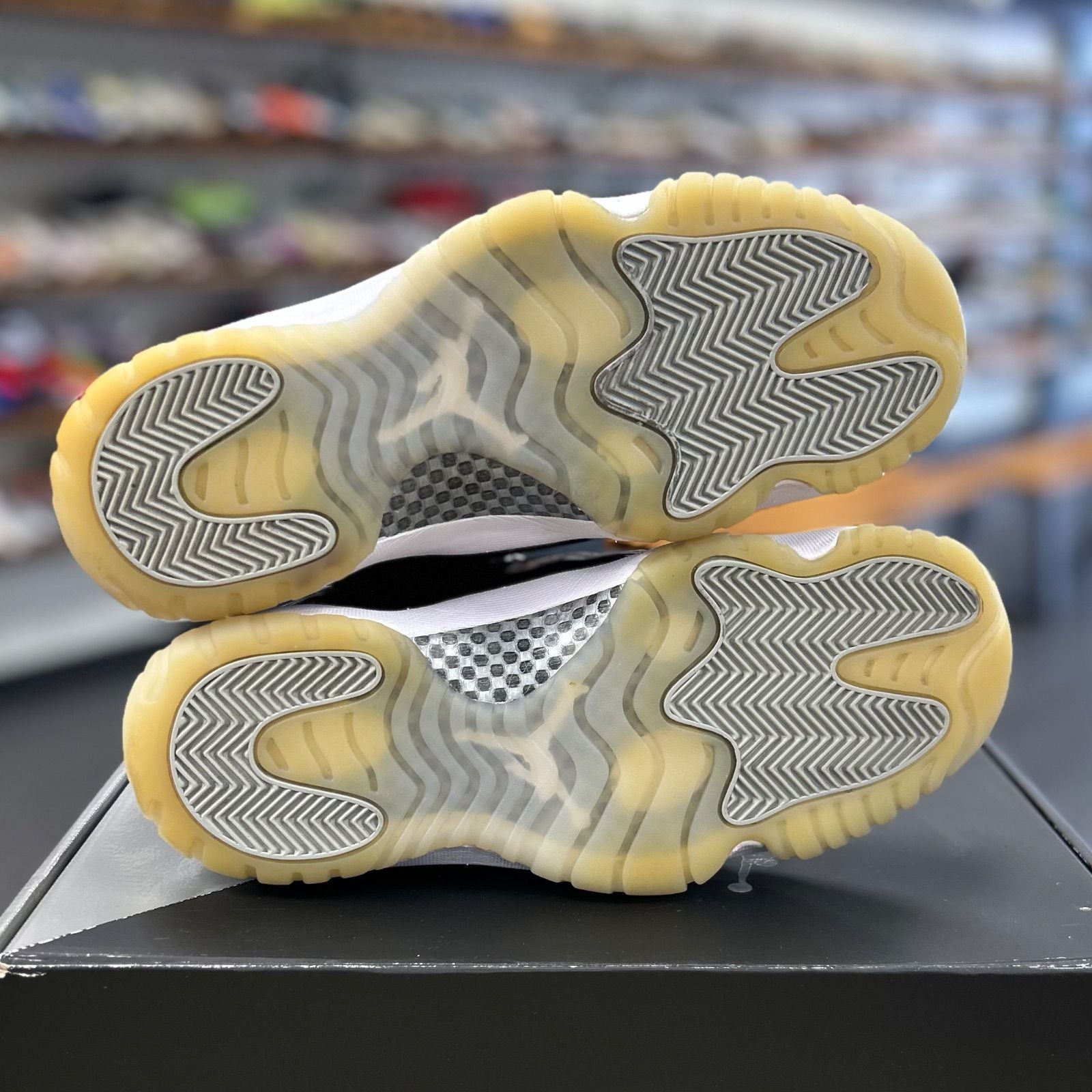 Jordan 11 Retro Jubilee 25th Anniversary - Preowned