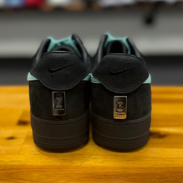 Nike Air Force 1 Low Tiffany & Co. 1837 - Preowned
