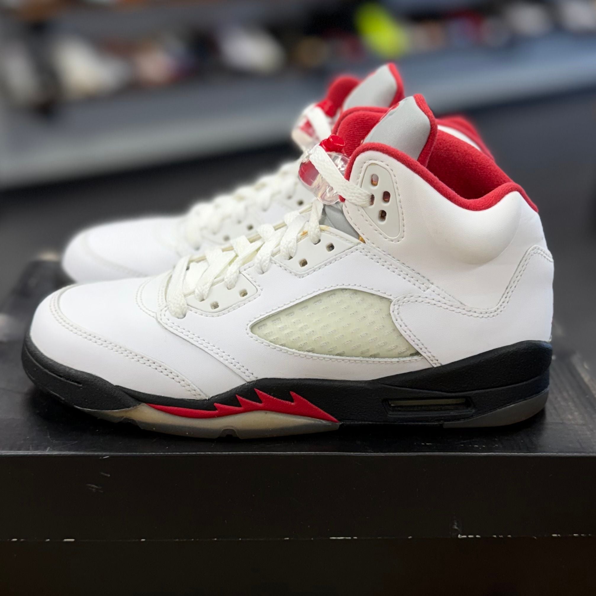 Jordan 5 Retro Fire Red 2013 (GS) - Preowned