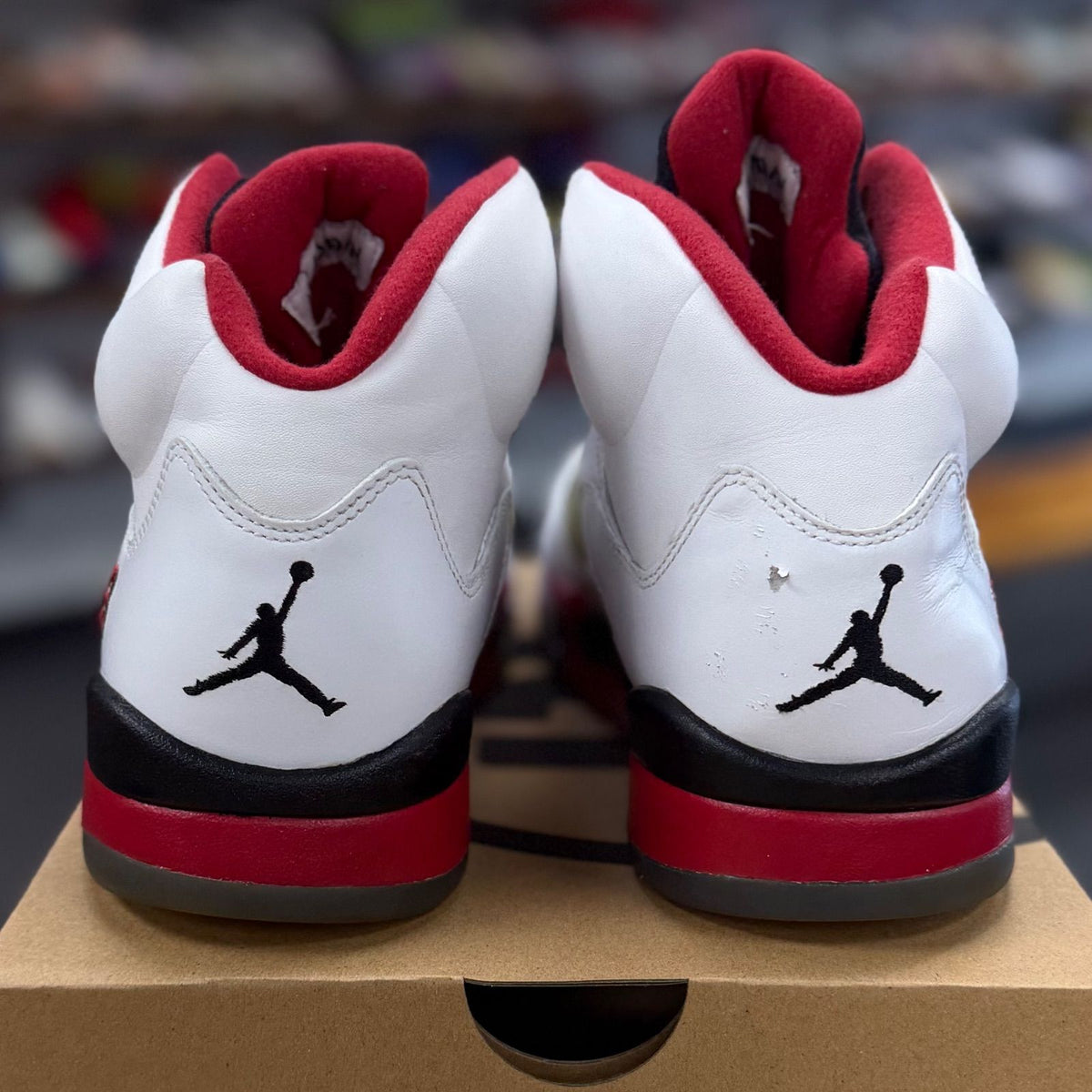 Jordan 5 Retro Fire Red Black Tongue (2013) - Preowned