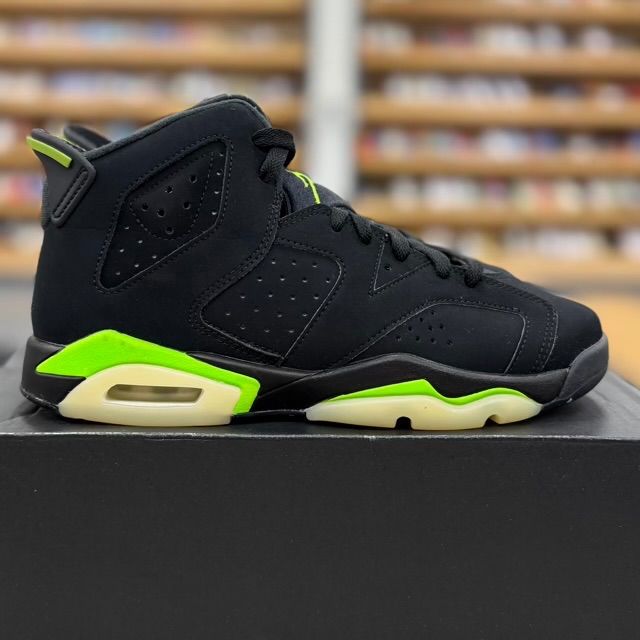 Jordan 6 Retro Electric Green (GS) - Preowned