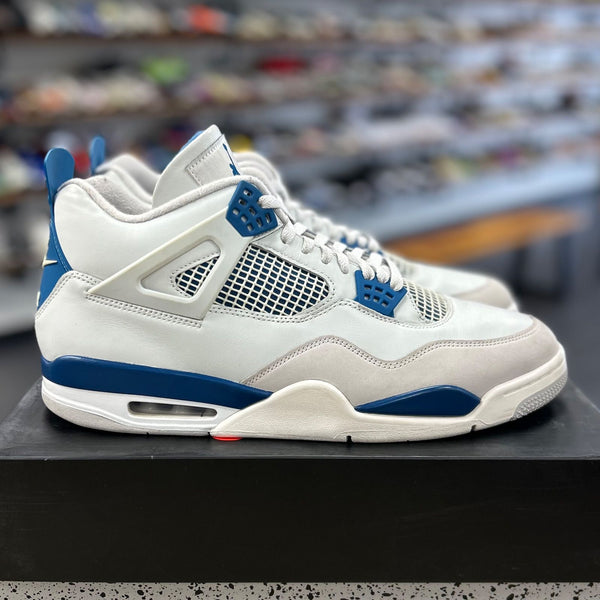 Jordan 4 Retro Military Blue (2024) - Preowned