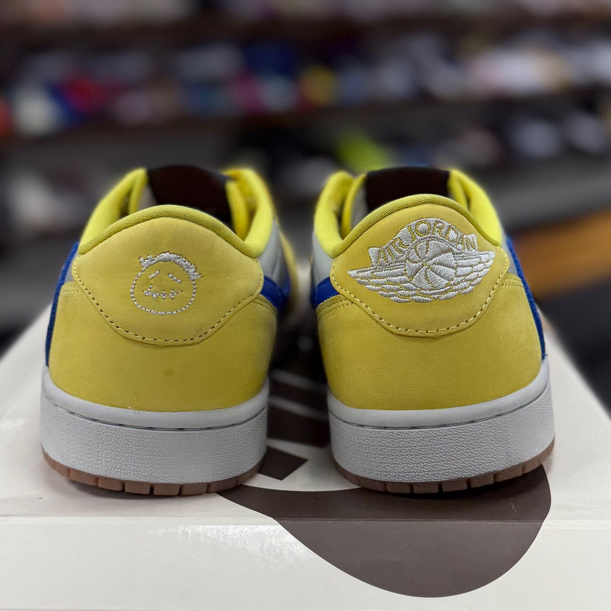 Jordan 1 Retro Low OG SP Travis Scott Canary (Women's) - Preowned
