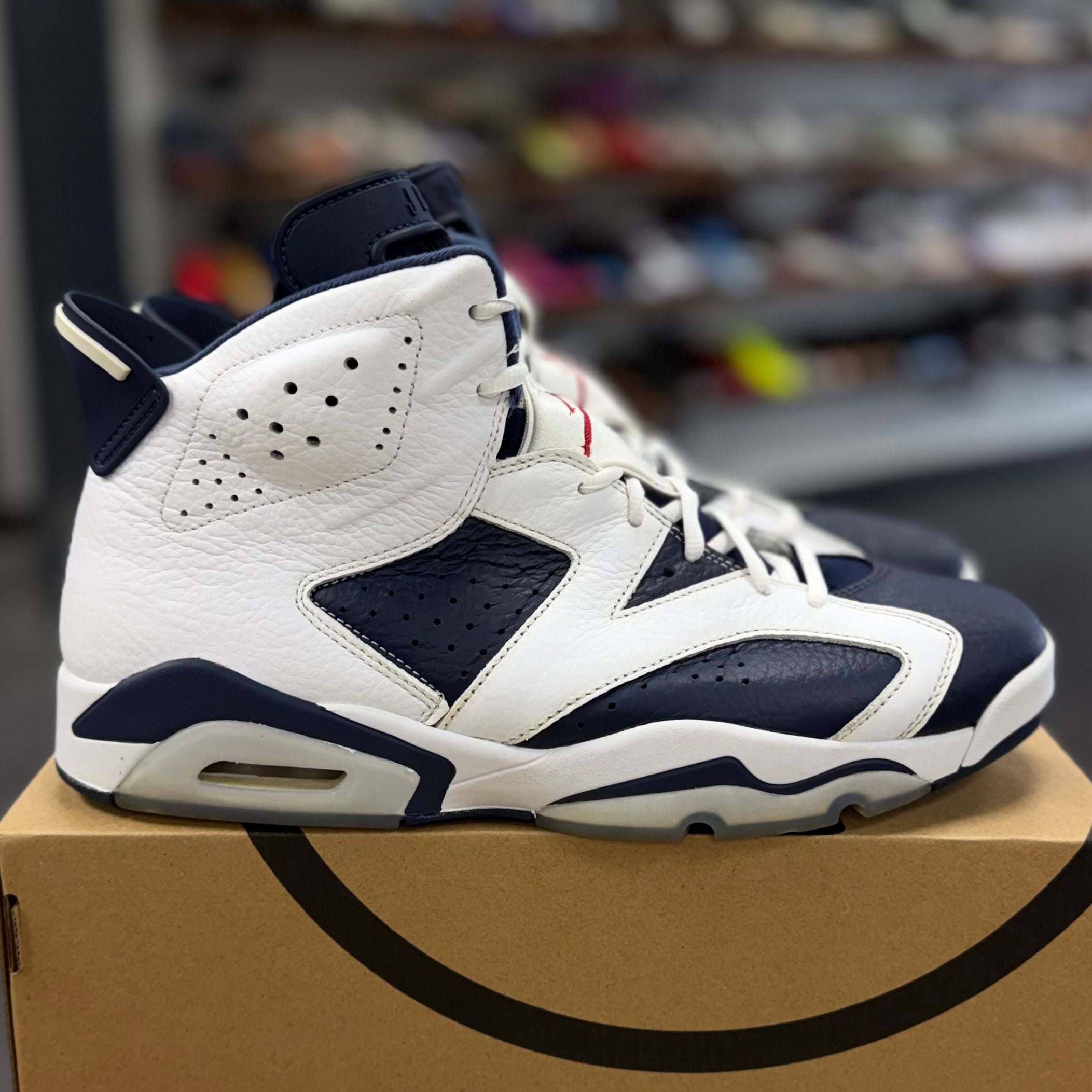 Jordan 6 Retro Olympic (2024) - Preowned