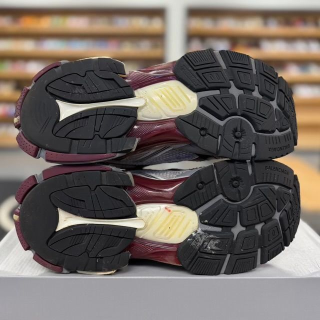 Balenciaga Runner Burgundy Grey - Preowned