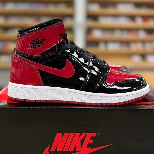 Jordan 1 Retro High OG Patent Bred (GS) - Preowned