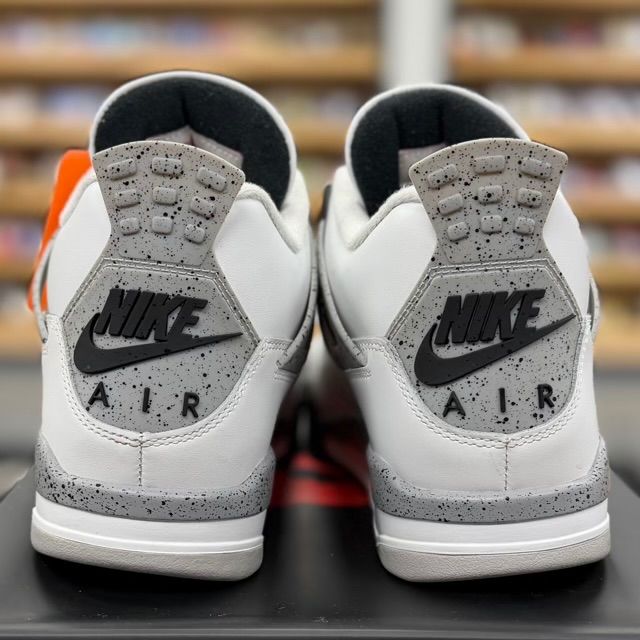 Jordan 4 Retro White Cement (2025) - Preowned