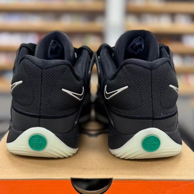 Nike KD 18 Slim Reaper - Preowned