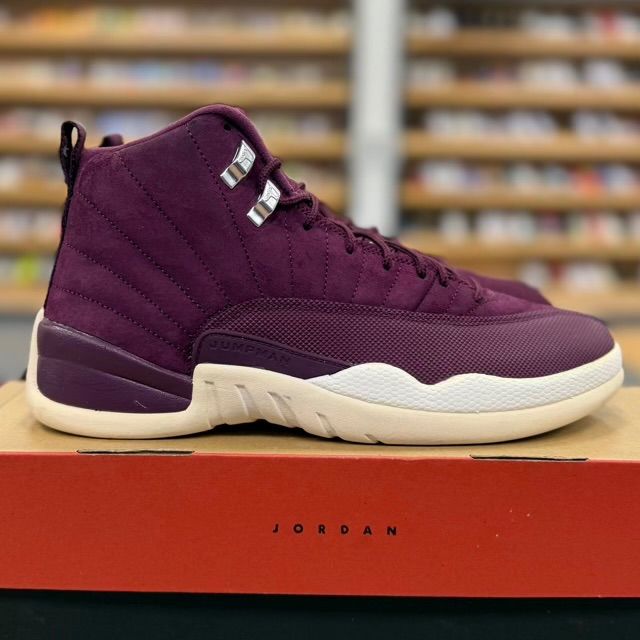 Jordan 12 Retro Bordeaux - Preowned