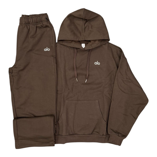 Alo Accolade Pullover & Accolade Striaght Leg Sweatpants Set (Brown)