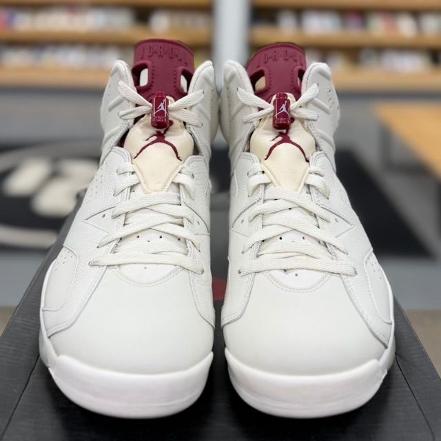 Jordan 6 Retro Maroon (2015) - Preowned