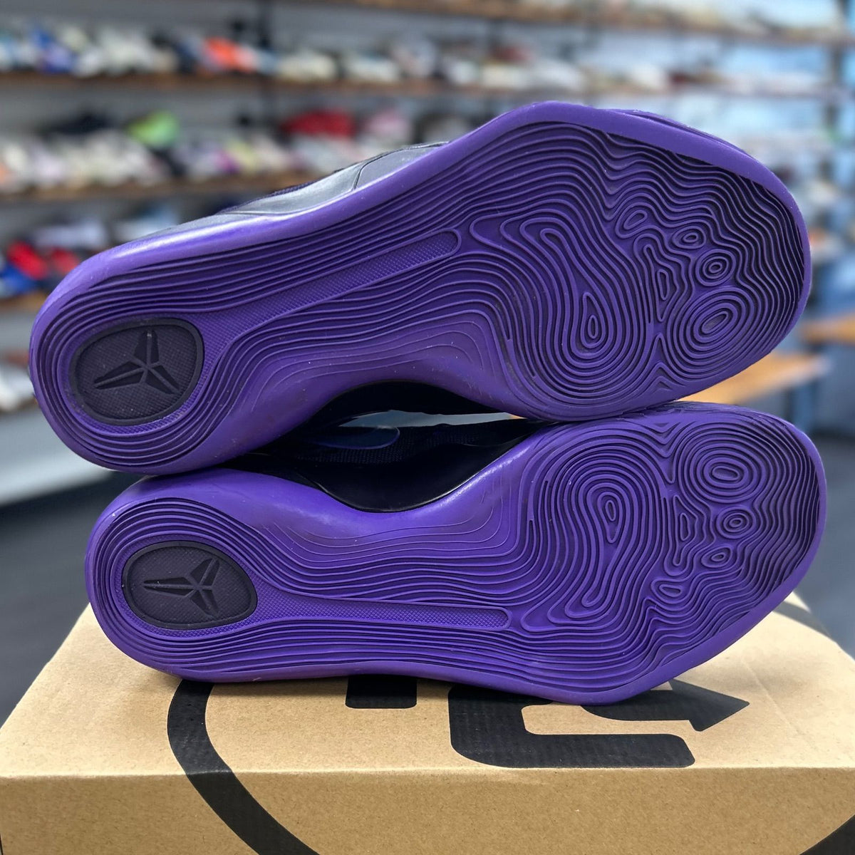 Nike Kobe 9 EM Low Protro TB Purple Dynasty - Preowned