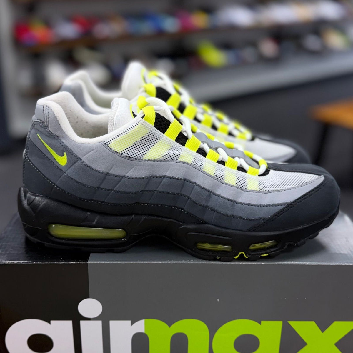 Nike Air Max 95 OG Neon (2020) - Preowned
