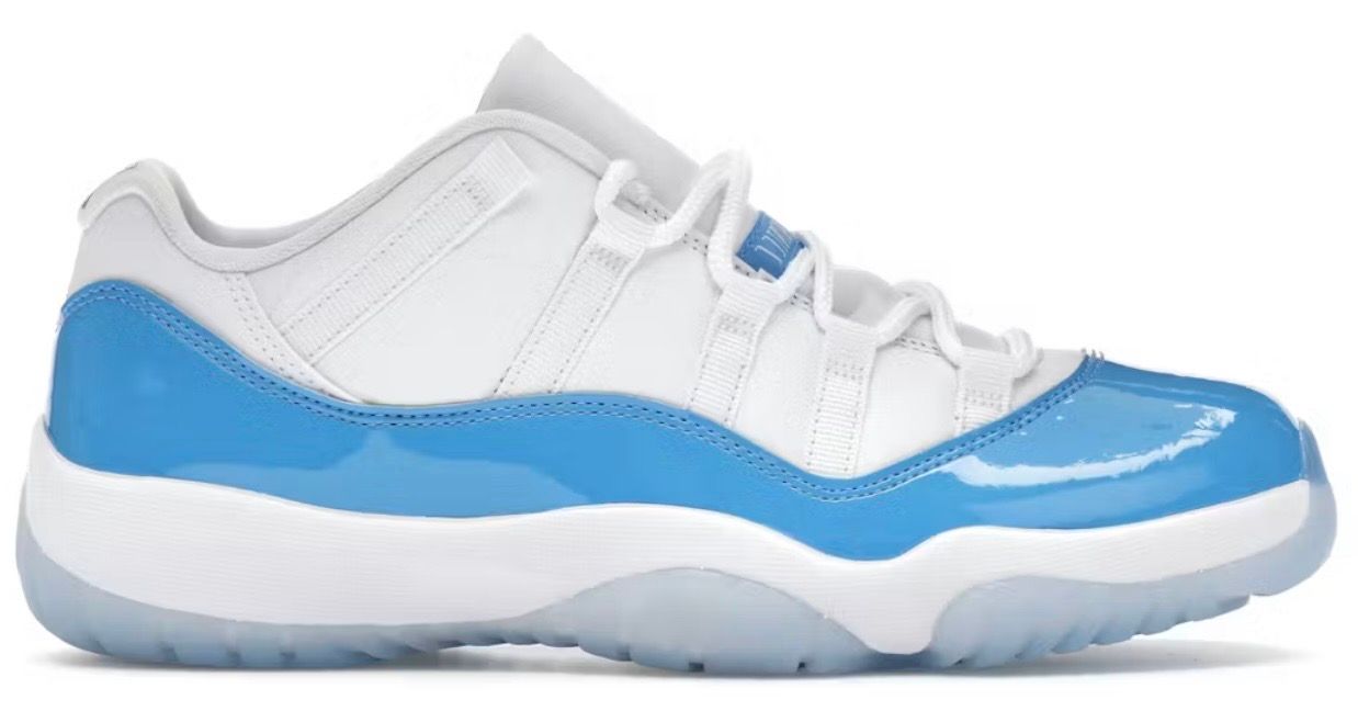 BRAND NEW STEAL - Jordan 11 Retro Low University Blue (2026)