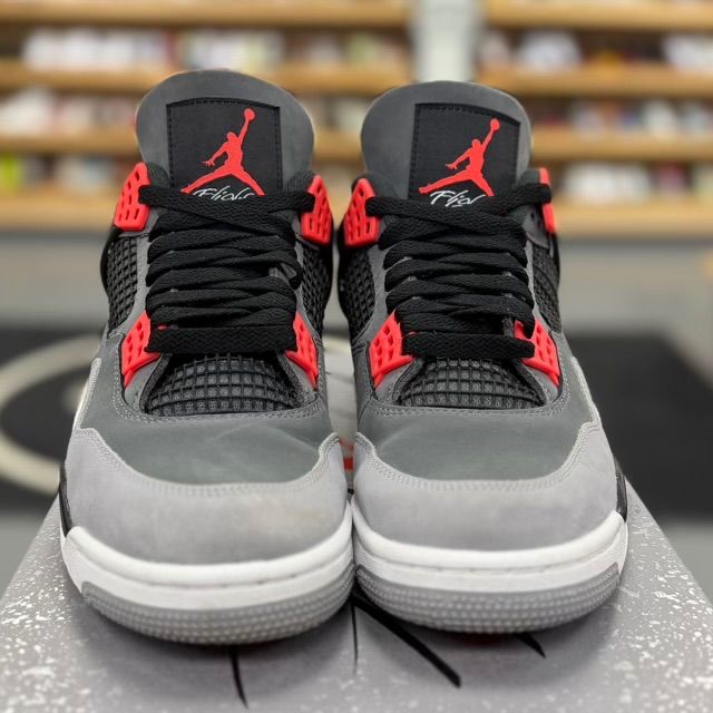 Jordan 4 Retro Infrared - Preowned