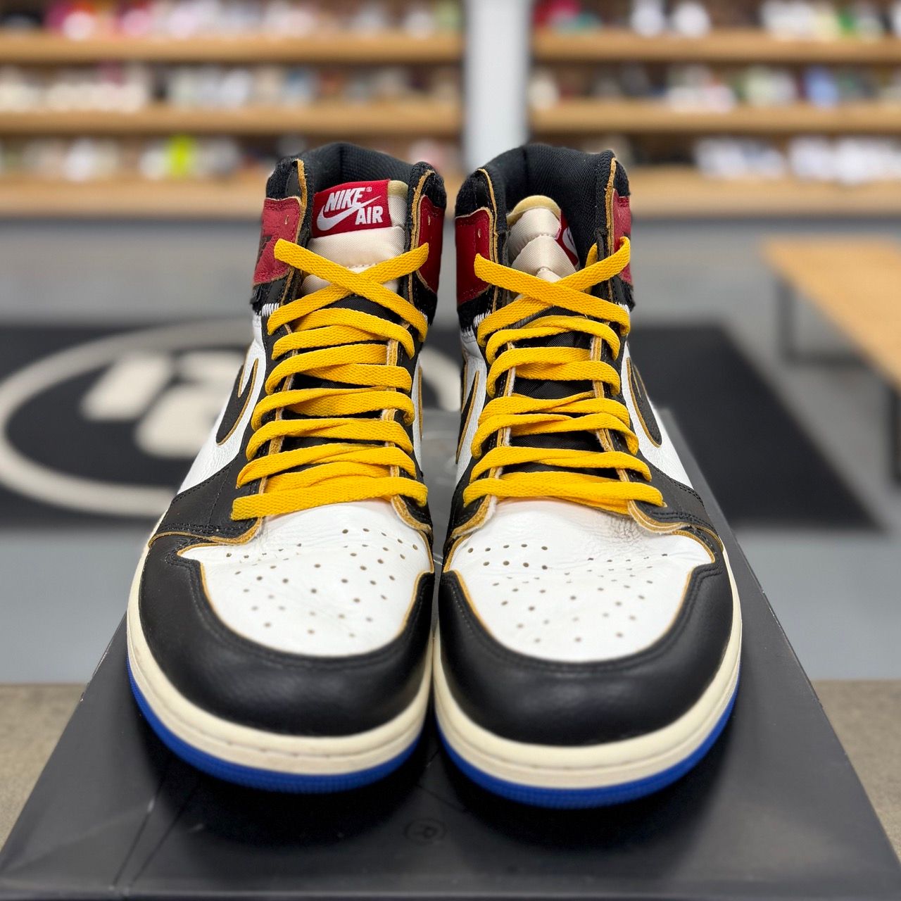 Jordan 1 Retro High OG SP Fragment x Union LA Varsity Red Sport Royal - Preowned