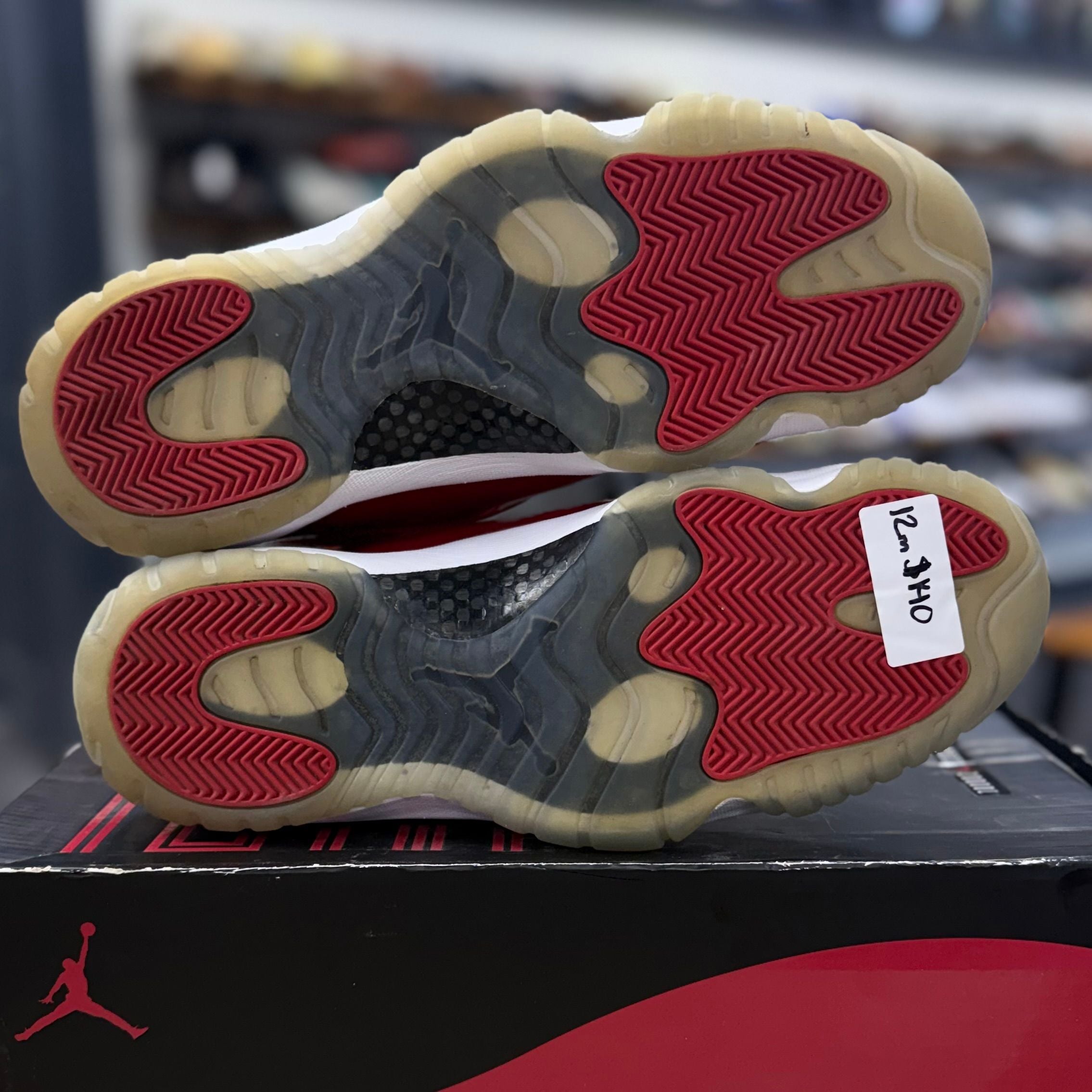 Jordan 11 Retro Win Like 96 - Preowned