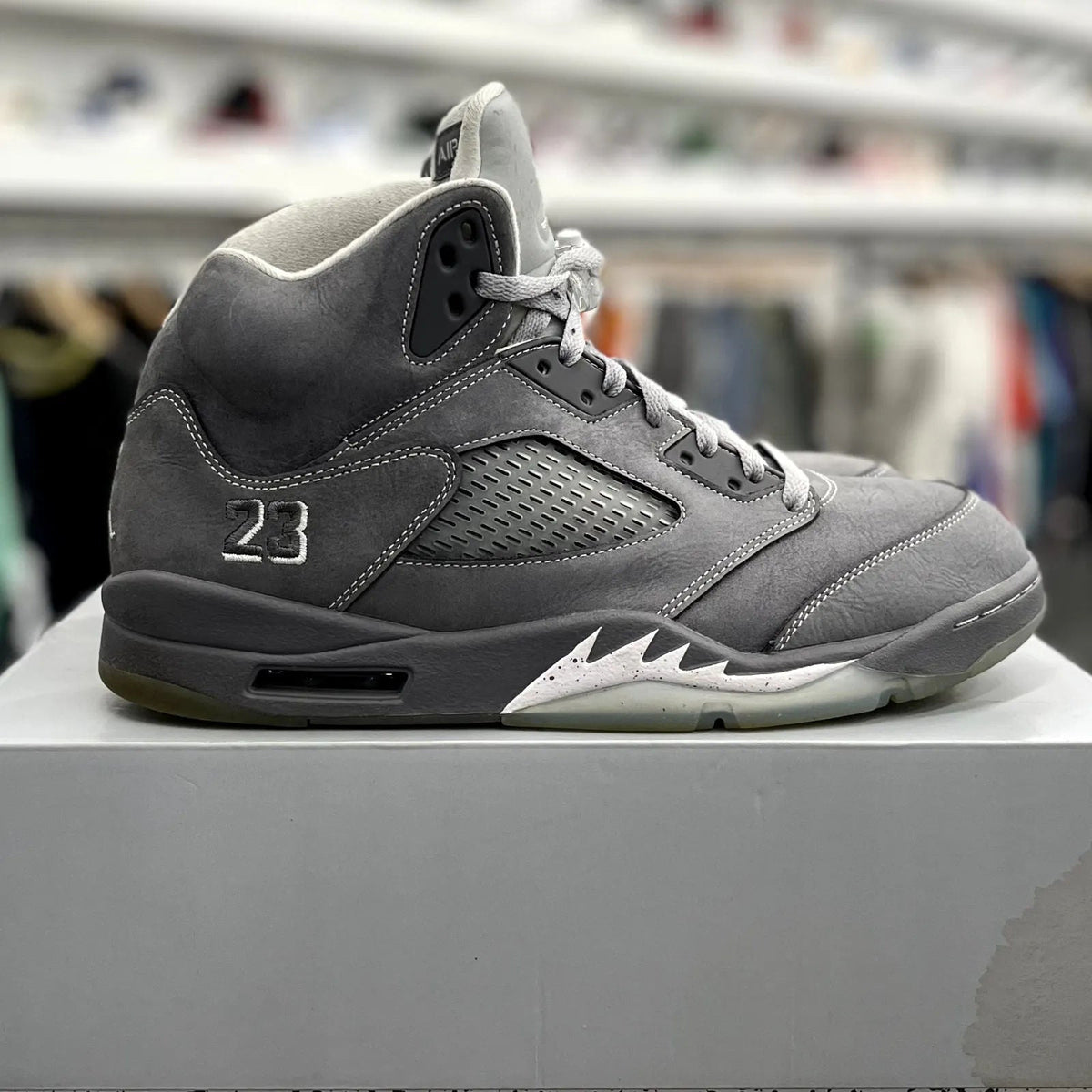 Jordan 5 Retro Wolf Grey (2026) - Preowned