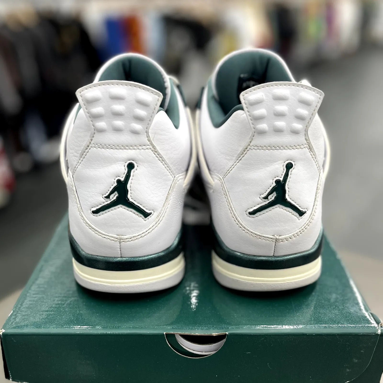 Jordan 4 Retro Oxidized Green - Preowned