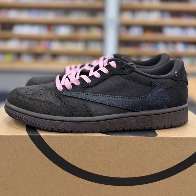Jordan 1 Retro Low OG SP Travis Scott Velvet Brown - Preowned