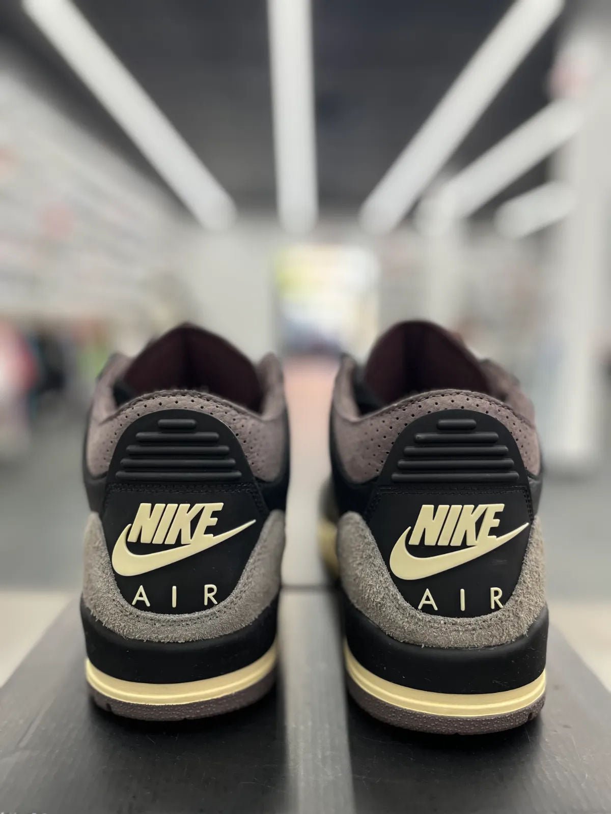 Jordan 3 Retro OG SP A Ma Maniére While You Were Sleeping (Women's) - Preowned