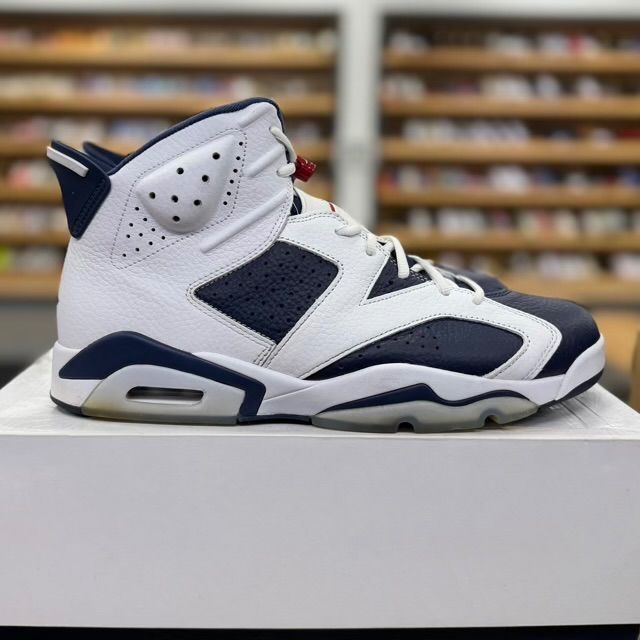 Jordan 6 Retro Olympic (2024) - Preowned