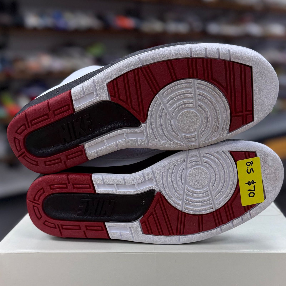 Jordan 2 Retro OG Chicago (2022) (Women's) - Preowned