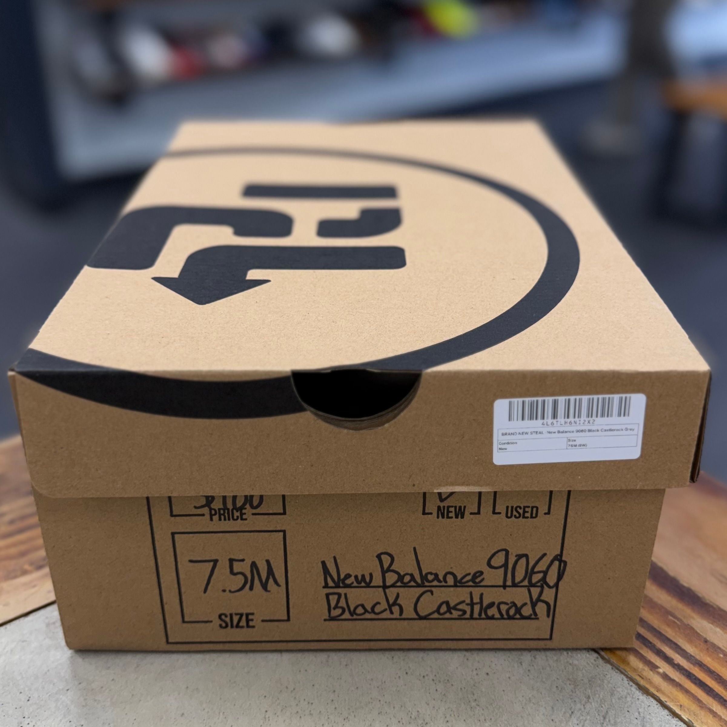 BRAND NEW STEAL - New Balance 9060 Black Castlerock Grey