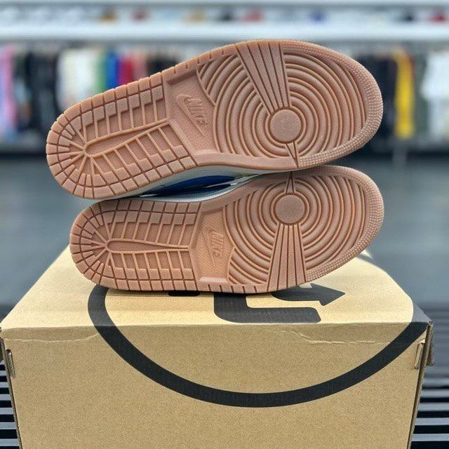 BRAND NEW STEAL - Jordan 1 Retro Low OG SP Travis Scott Canary (Women's)