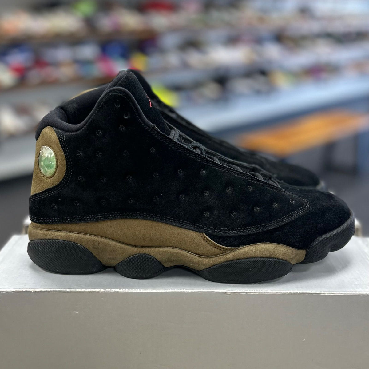 Jordan 13 Retro Olive - Preowned