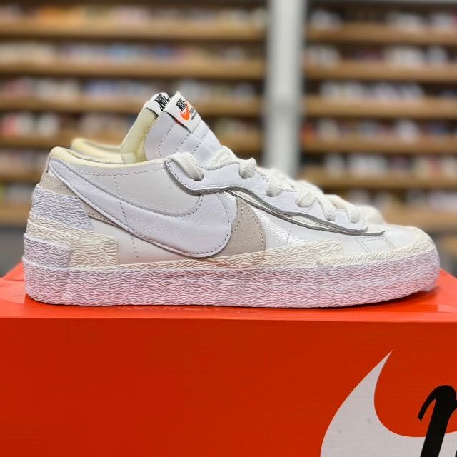 Nike Blazer Low sacai White Patent Leather - Preowned