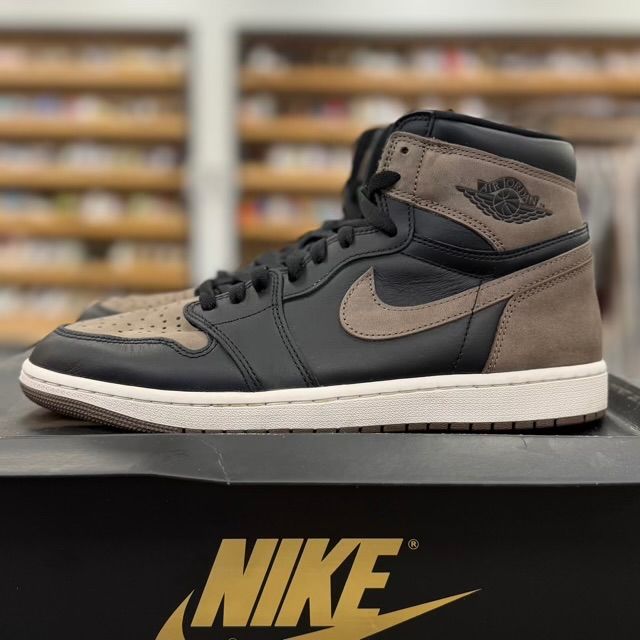 Jordan 1 Retro High OG Palomino - Preowned