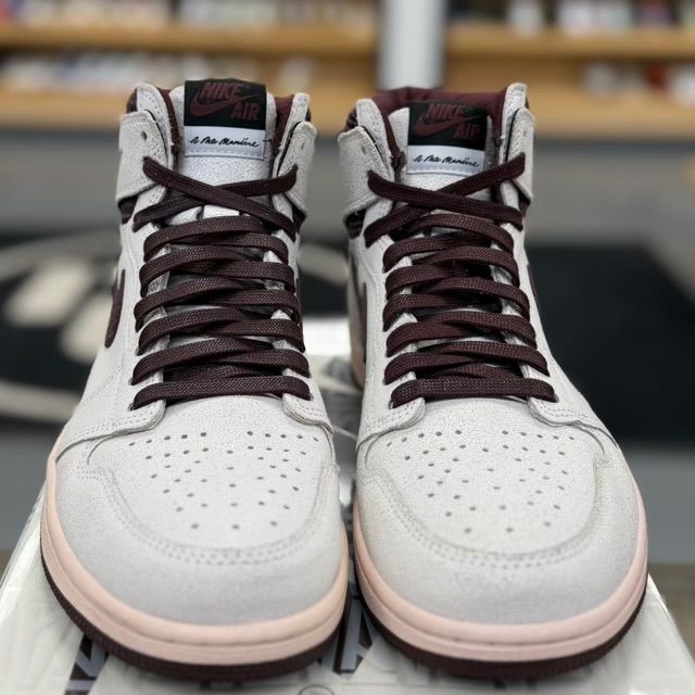 Jordan 1 Retro High OG A Ma Maniére - Preowned
