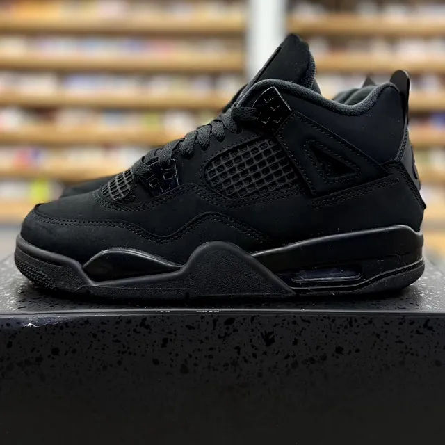 Jordan 4 Retro Black Cat (2025) (GS) - Preowned