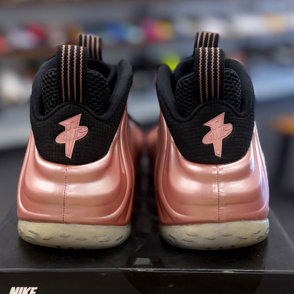 Nike Air Foamposite One Rust Pink - Preowned