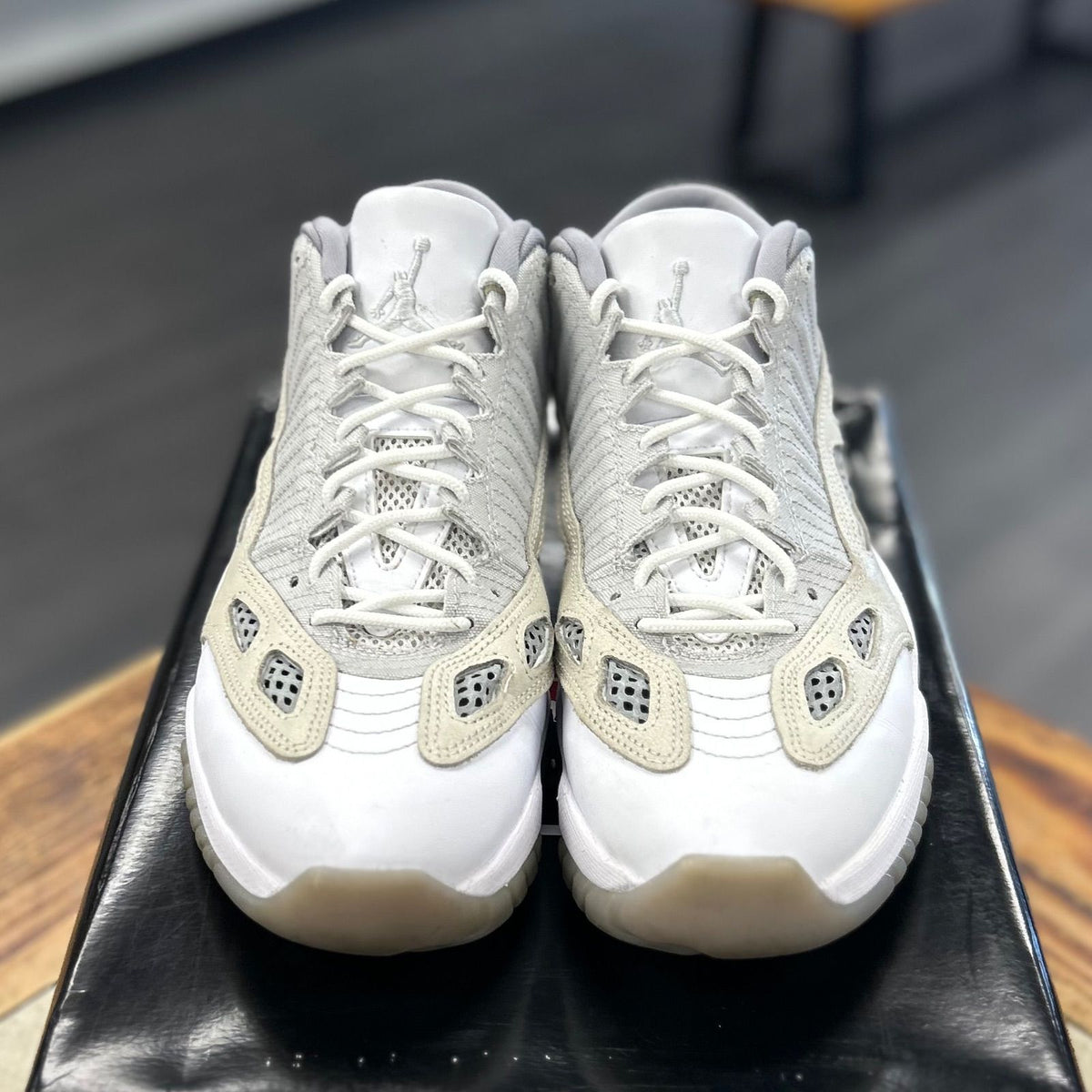 Jordan 11 Retro Low IE Light Orewood Brown - Preowned