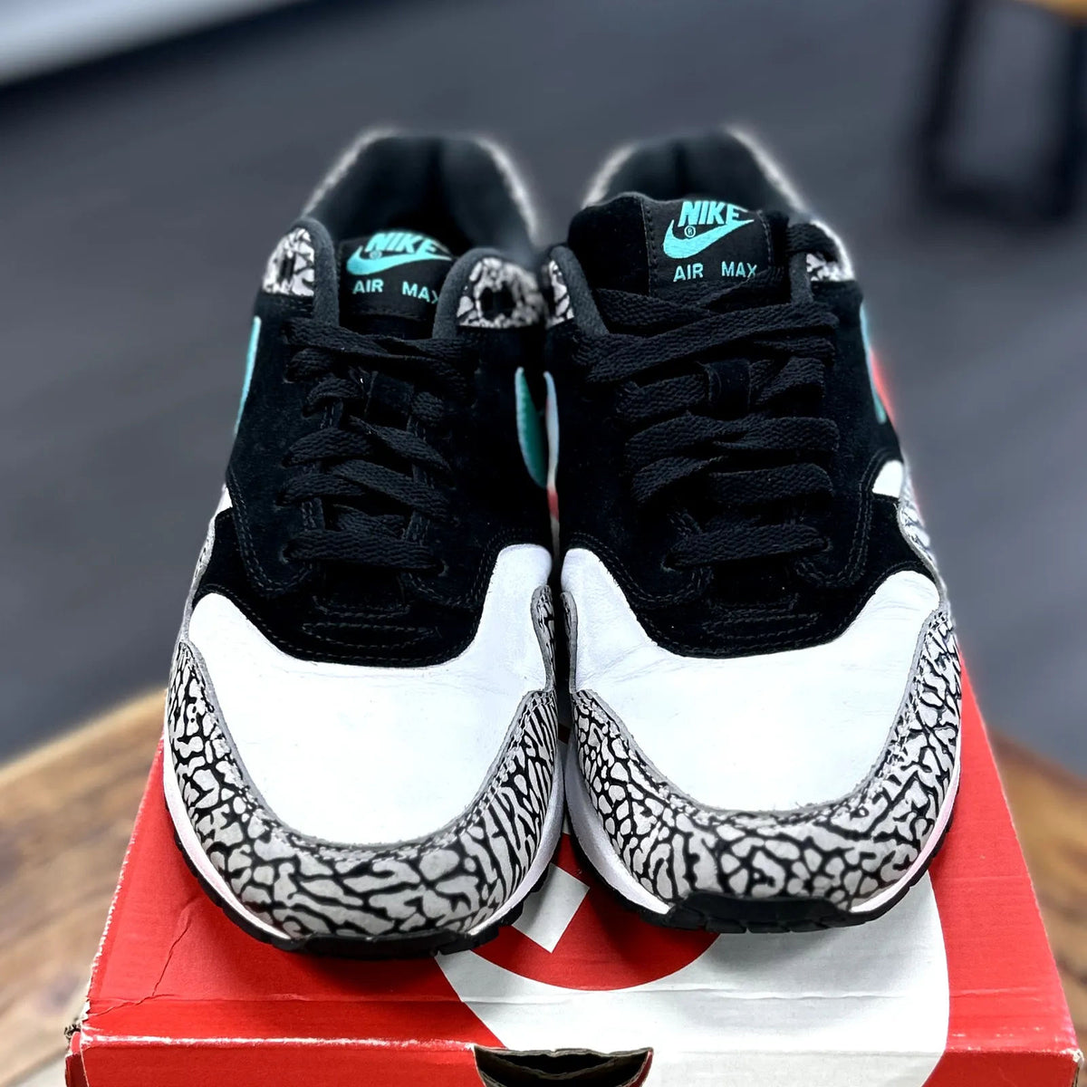 Nike Air Max 1 atmos Elephant (2017) - Preowned