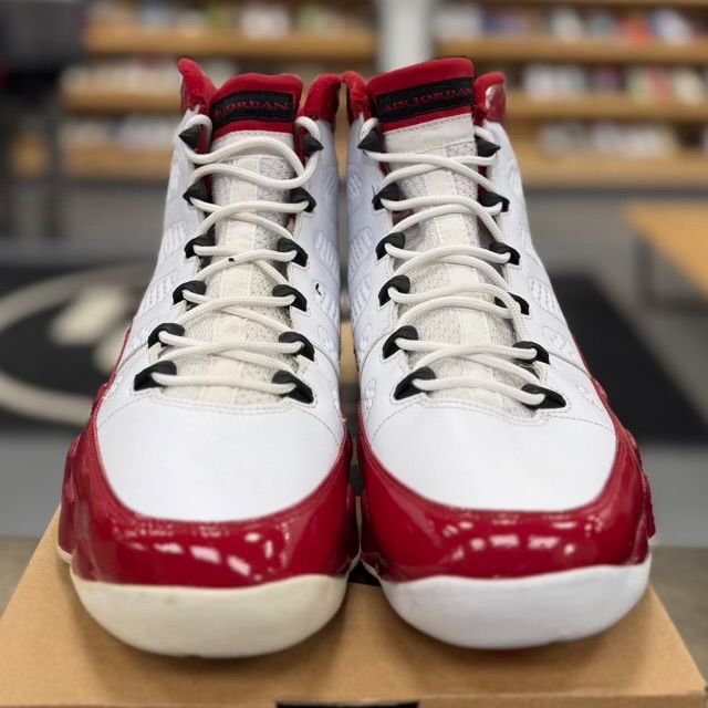 Jordan 9 Retro White Gym Red - Preowned
