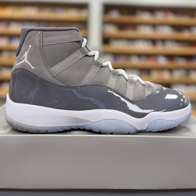Jordan 11 Retro Cool Grey (2021) - Preowned