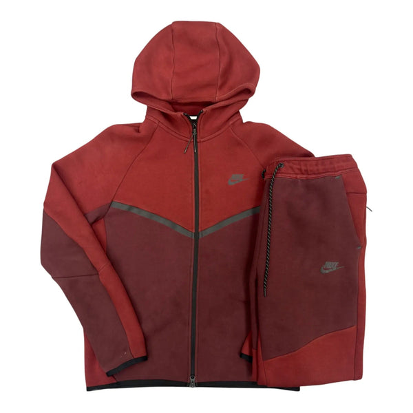 Nike Tech Sweatsuit (Burgundy) - Preowned