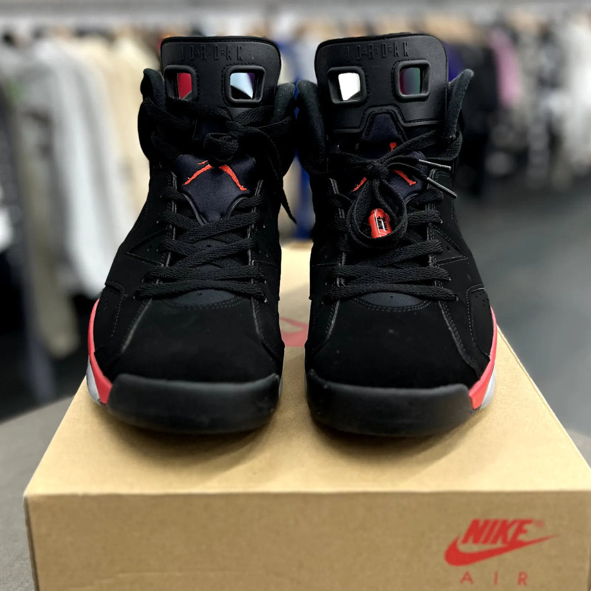 Jordan 6 Retro Infrared Salesman - Preowned