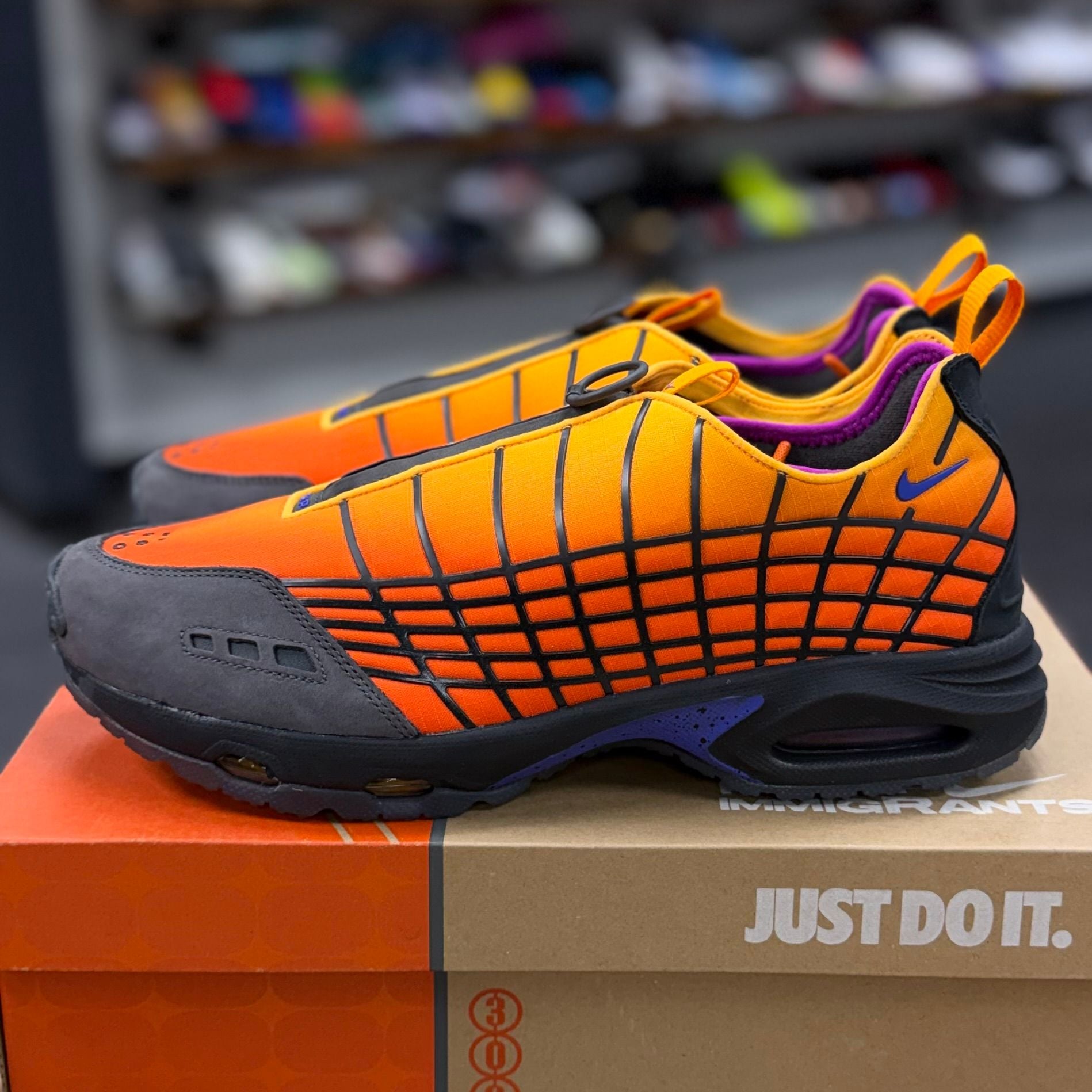 BRAND NEW STEAL - Nike Air Max Sunder SP Kids of Immigrants Sunrise
