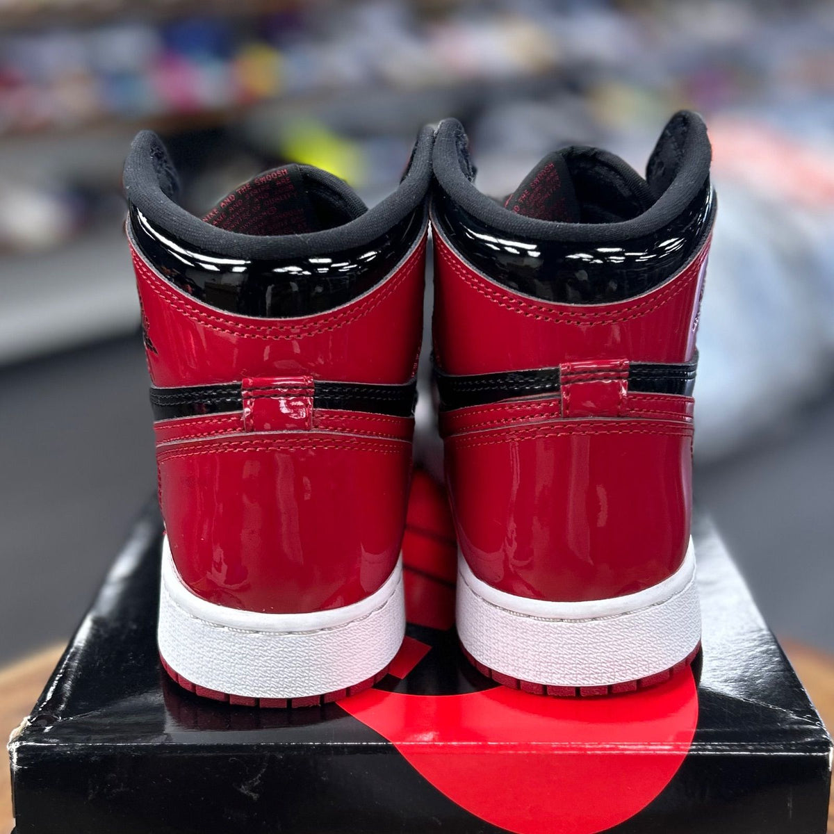 Jordan 1 Retro High OG Patent Bred (GS) - Preowned