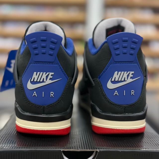 Jordan 4 Retro Rare Air (GS) - Preowned