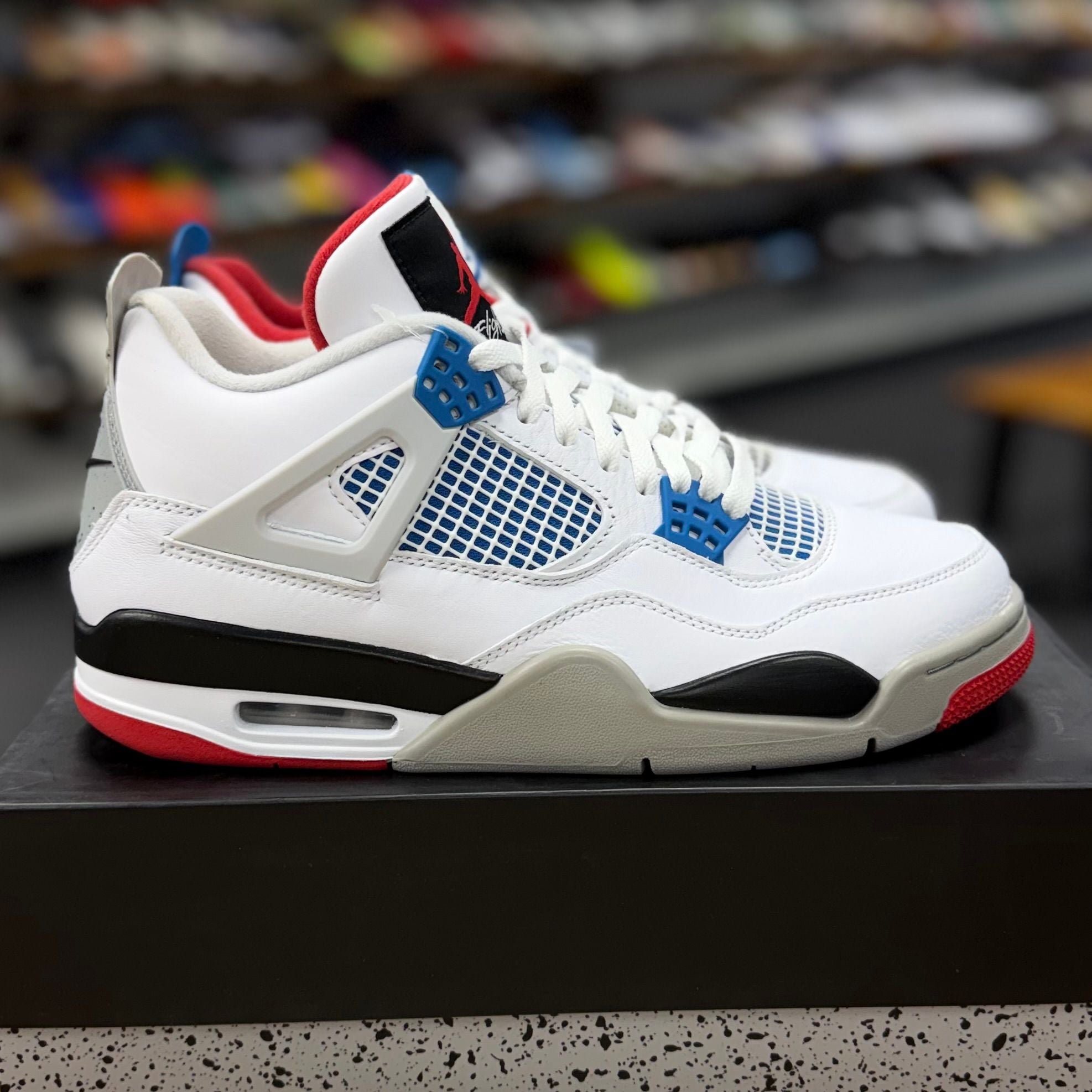 BRAND NEW STEAL - Jordan 4 Retro What The