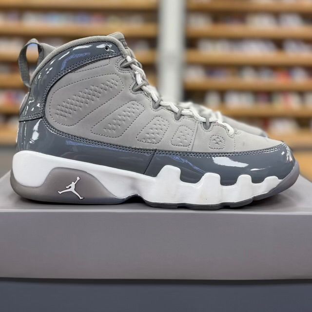 Jordan 9 Retro Cool Grey (2025) (GS) - Preowned
