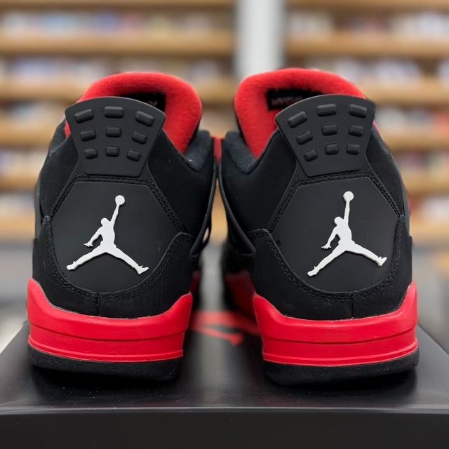 Jordan 4 Retro Red Thunder (GS) - Preowned