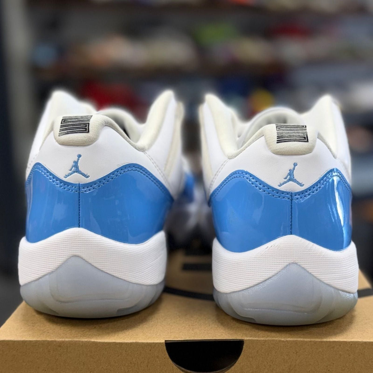 Jordan 11 Retro Low University Blue (2026) - Preowned