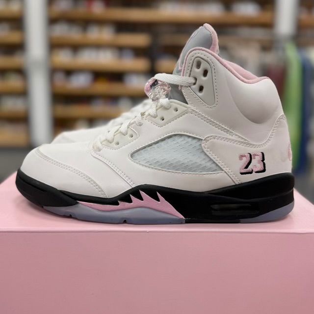 Jordan 5 Retro Medium Soft Pink - Preowned