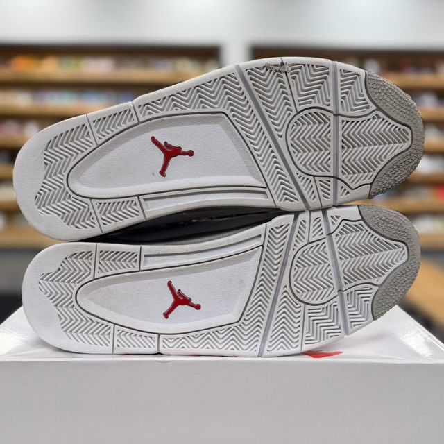 Jordan 4 Retro White Oreo (2021) - Preowned
